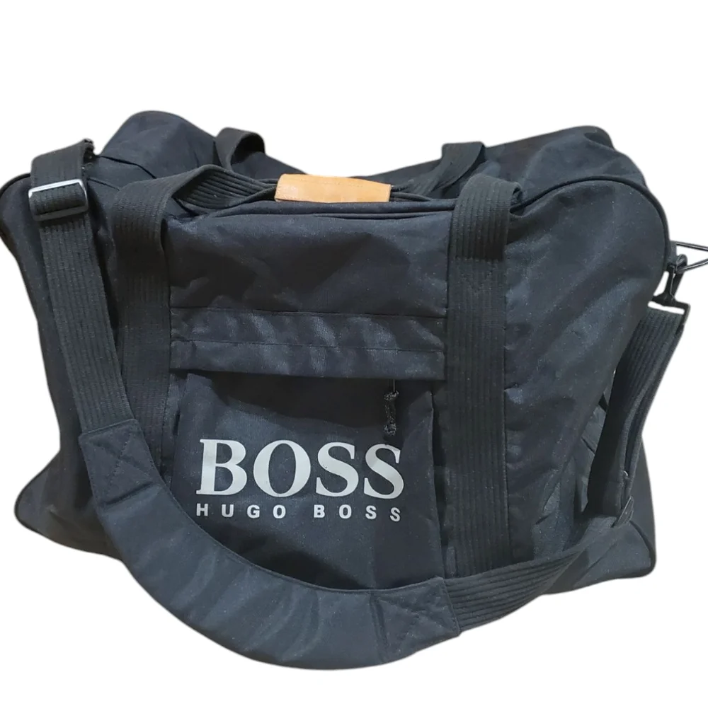 Huge HUGO BOSS Duffel Travel Weekender Bag